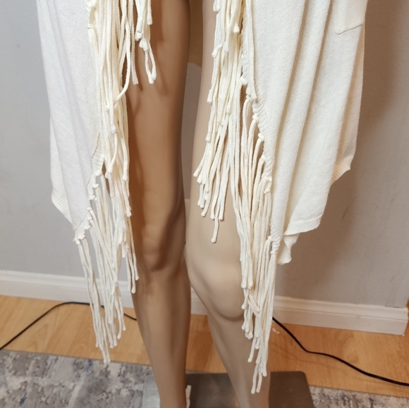 NWT Daisy Fuentes Cream Fringe open front cardigan.  Size Large. Cotton. - Picture 9 of 16